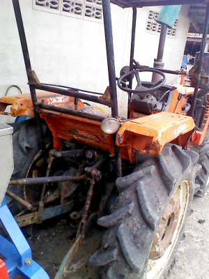 ขายรถไถคูโบต้า 24 แรงม้า 4WD