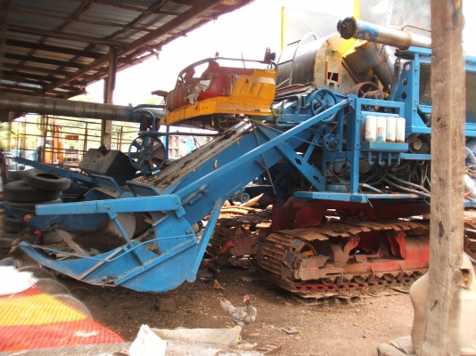 ขายรถเกี่ยวข้าวไทยเส็ง เดี่ยวทรนง ปี 47