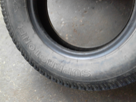7.00-16 SUPERSTONE SR911 ปียังใหม่ๆ มี 2 เส้น TEL.081-427-3941