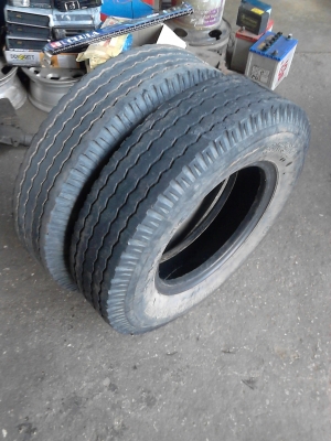 7.00-16 SUPERSTONE SR911 ปียังใหม่ๆ มี 2 เส้น TEL.081-427-3941