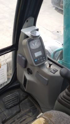 รถขุด KOBELCO SK135SR-1ES เก่านอกสภาพเดิมสวยมากๆครับ สนใจติดต่อ 098-246-3778  น๊อค