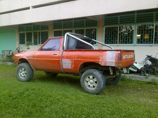 ชุดยก คอม้า 5นิ้ว Mitsubishi L200 เฉินหลงไซโคลน สตราด้า.