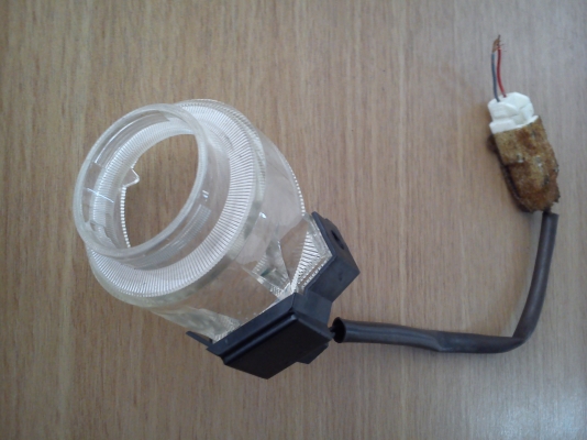 ไฟรูกุญแจ LEXUS LS400 ปี 1994-2000