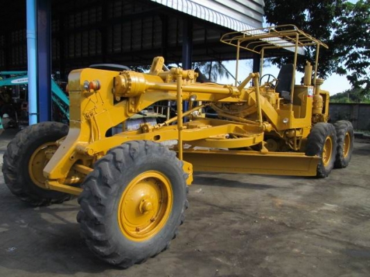 รถขุด Kobelco SK130 UR สภาพสวยมาก พร้อมใช้งาน