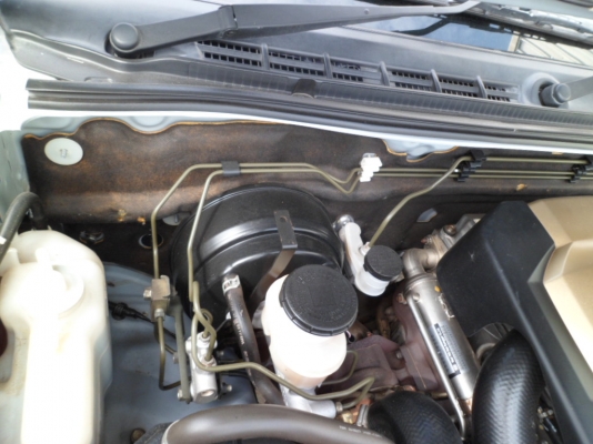 ISUZU D-MAX SPACE CAB 2.5 ISUZU D-MAX SPACE CAB 2.5