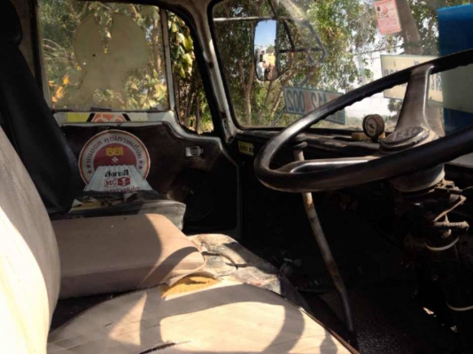 ***ขายแล้วครับขอบคุณ Truck2hand ขาย10ล้อเพลาเดียวล่อง HINO KT925 เครื่องเดิมเกียร์เดิม EH700 168แรง เครื่องดีไม่เยิ้ม แรงดี ช่วงล่างเดิม คัสซีสวยเดิมไม่ปะไม่ดาม กระบะพื้นเหล็กคอกเหล็กกล่องสภาพดี ไม่ผุ ยางดี10เส้น หัวบางเดิมไม่ผุ ภายในเก๋งดีคอนโซลครบ พ.พา ***ขายแล้วครับขอบคุณ Truck2hand ขาย10ล้อเพลาเดียวล่อง HINO KT925 เครื่องเดิมเกียร์เดิม EH700 168แรง เครื่องดีไม่เยิ้ม แรงดี ช่วงล่างเดิม คัสซีสวยเดิมไม่ปะไม่ดาม กระบะพื้นเหล็กคอกเหล็กกล่องสภาพดี ไม่ผุ ยางดี10เส้น หัวบางเดิมไม่ผุ ภายในเก๋งดีคอนโซลครบ พ.พา