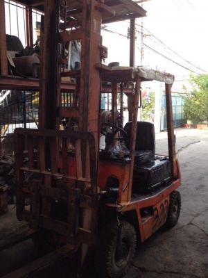 รถฟอร์คลิฟต์ 1.5 ton