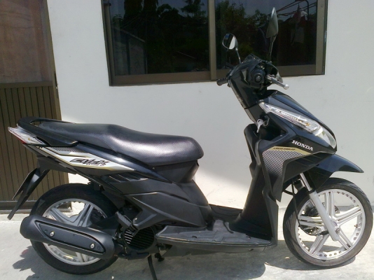 ขายClick i 110ล้อแม็ก รถบ้านสภาพดีมาก เครื่องเดิมๆ ขายClick i 110ล้อแม็ก รถบ้านสภาพดีมาก เครื่องเดิมๆ