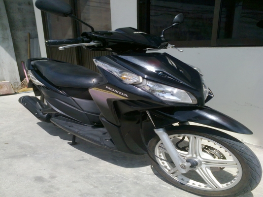 ขายClick i 110ล้อแม็ก รถบ้านสภาพดีมาก เครื่องเดิมๆ ขายClick i 110ล้อแม็ก รถบ้านสภาพดีมาก เครื่องเดิมๆ