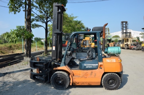 ขาย Toyota 02-7FG35 เบนซิน Toyota G4 ออโต้ 3.5 ตัน ยกสูง 5 เมตรเปเปอร์โรลแคล้ม