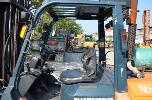 ขาย Toyota 02-7FG35 เบนซิน Toyota G4 ออโต้ 3.5 ตัน ยกสูง 5 เมตรเปเปอร์โรลแคล้ม