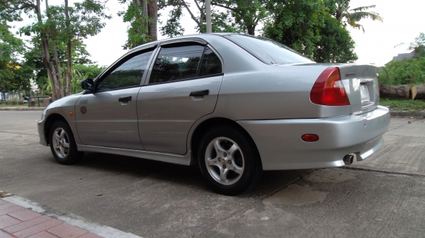 MITSUท้ายเบนซ์ 1.6 AUTO ปี2001ขายถูกๆ