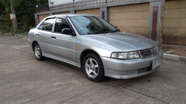 MITSUท้ายเบนซ์ 1.6 AUTO ปี2001ขายถูกๆ