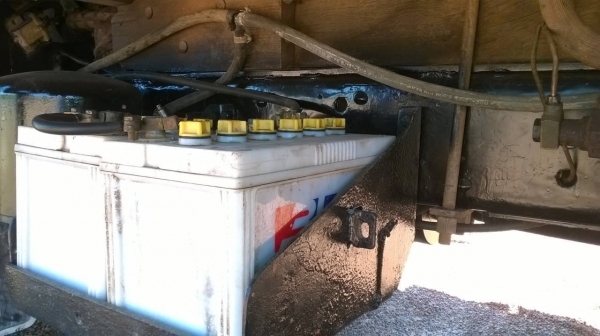 ขายรถพร้อมใช้ราคาประหยัด NPR 115 ห้างแท้ปี 35 กระบะยาว 4.30 เมตร เครื่อง 4BD1 115 แรงม้า 6 น็อตหน้าหลัง เกียร์สั้น ทะเบียนเต็มพร้อมโอน