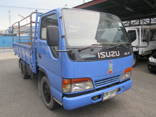 ขาย Isuzu NKR หัวการ์ตูน 4ล้อไม่ติดเวลา ปี03.