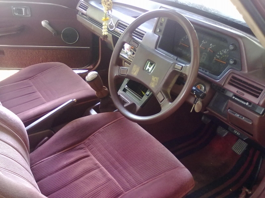 ขายถูกๆมาขับกลับไปเลยครับ honda accord