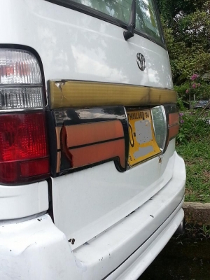 ขายรถตู้หัวจรวด