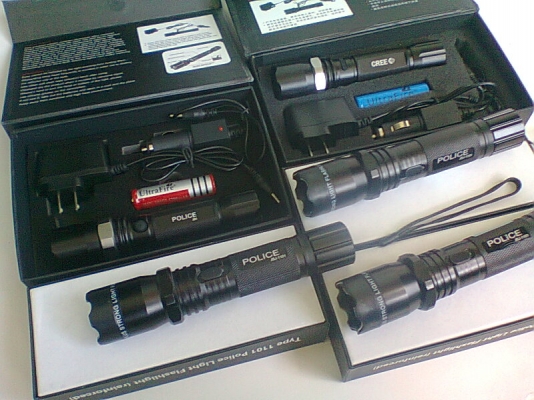 ไฟฉายแรงสูงสว่างมากพุ่งไกล