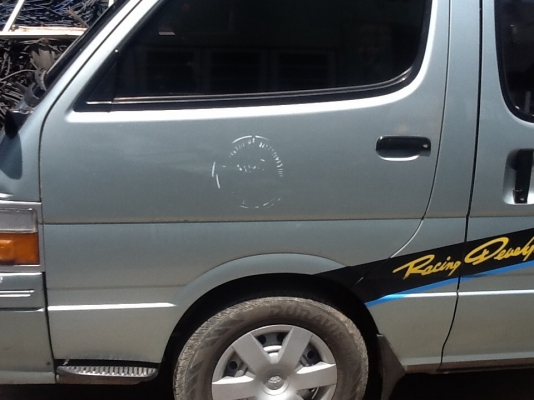 ขายรถตู้โตโยต้า ปี97-98 ราคา 139,000บาท 0896756294