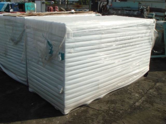 ขายเครื่องปั่นไฟ30 kvaพร้อมตู้เก็บเสียงประกอบนอก(080-1153032)