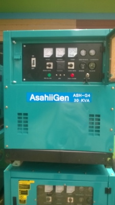 ขายเครื่องปั่นไฟ30 kvaพร้อมตู้เก็บเสียงประกอบนอก(080-1153032)