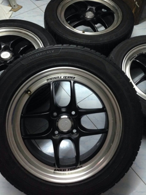 ล้อ ENKEI-TUNING-SC14 15x6.5 et38 เนียนๆสวยๆหายาก มีรอย1วงเล็กๆเบาๆ จัดพร้อมยาง marshal 195-55-15 ปลายปี11 ดอกเต็ม ชุดละ 11,900 บาท