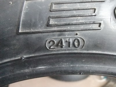 ยาง Kumho สลิค  190/570/15 ปี 10