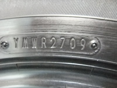 ยาง  Dunlop 185/60/15 ปี 09