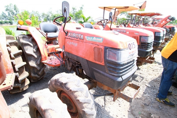 AUC Code 015 แทรกเตอร์ KUBOTA L3408 ราคา เริ่มต้นการประมูล100,000 บาท AUC Code 015 แทรกเตอร์ KUBOTA L3408 ราคา เริ่มต้นการประมูล100,000 บาท