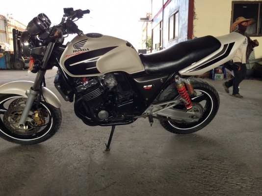 ขาย/แลก CB400SF V.s ปี98 Inv.+สพม.(ตัวจริง) ขาย/แลก CB400SF V.s ปี98 Inv.+สพม.(ตัวจริง)