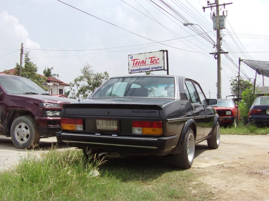 ขายรถ Alfa Romeo สภาพสวยๆ เครื่องเดิม