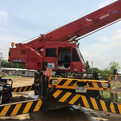 เครน KATO 25 ตัน  บางเดิมทั้งคัน