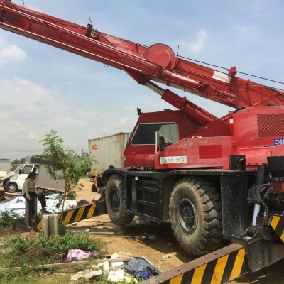 เครน KATO 25 ตัน  บางเดิมทั้งคัน