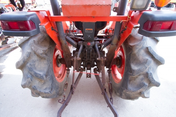 AUC Code 022 แทรกเตอร์ KUBOTA L3408DI ราคา เริ่มต้นการประมูล150,000 บาท AUC Code 022 แทรกเตอร์ KUBOTA L3408DI ราคา เริ่มต้นการประมูล150,000 บาท