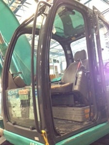 รถขุด Kobelco SK135SR-1ES S/N: YY04-08368 จากญี่ปุ่น สนใจโทร. 080-6565422