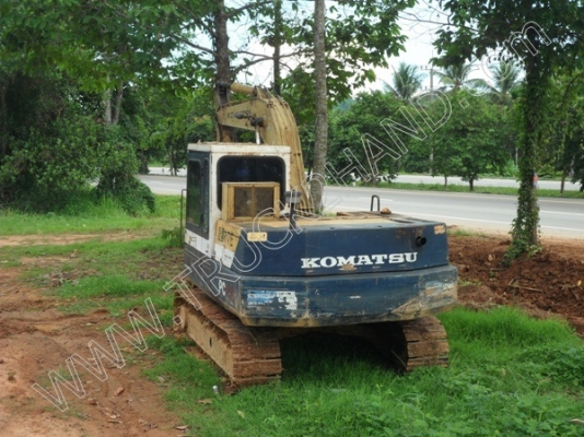 รถแบคโฮ  ยี่ห้อ KOMATSU PC120 รุ่น 3