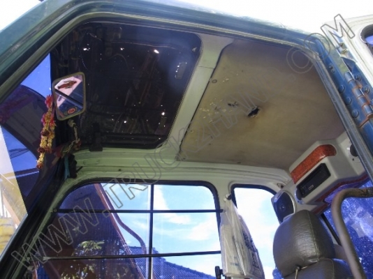 รถแบคโฮ ยี่ห้อ KOBELCO SK120-3 รถแบคโฮ ยี่ห้อ KOBELCO SK120-3