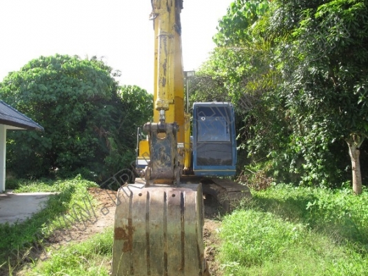 รถแบคโฮ ยี่ห้อ KOBELCO SK120-3 รถแบคโฮ ยี่ห้อ KOBELCO SK120-3