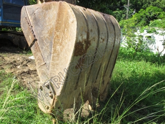 รถแบคโฮ ยี่ห้อ KOBELCO SK120-3 รถแบคโฮ ยี่ห้อ KOBELCO SK120-3