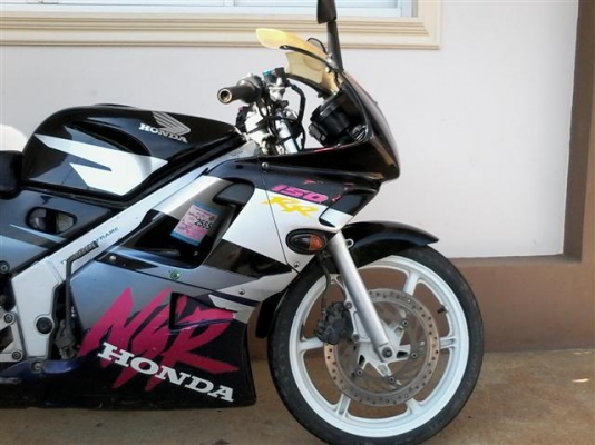 ขาย NSR150RR ทะเบียนพร้อมโอนภาษีขาดปีเดียวเครื่องดีระบบไฟและอาร์ซีวาล์วทำงานปกติ ขาย 8900