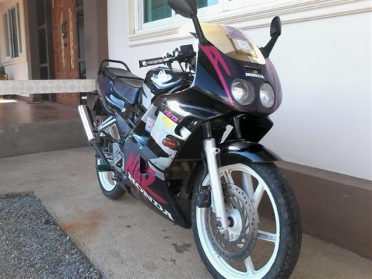 ขาย NSR150RR ทะเบียนพร้อมโอนภาษีขาดปีเดียวเครื่องดีระบบไฟและอาร์ซีวาล์วทำงานปกติ ขาย 8900