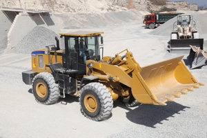 รถตักล้อยาง SEM 659C แข็งแรง ทนทาน เหมาะแก่งานหนัก รถตักล้อยาง SEM 659C แข็งแรง ทนทาน เหมาะแก่งานหนัก