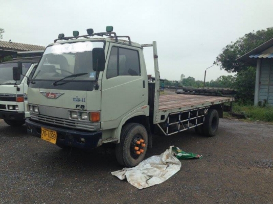 ***ขายแล้วครับขอบคุณ Truck2hand ขาย6ล้อพื้นเรียบ HINO FB113 WO4D 117แรง เครื่องเดิมเกียร์เดิม เครื่องแน่นดี แรงดี เกียร์ดีไม่หลุด ช่วงล่าง Fหน้า-หลัง คัสซีดี ไม่ปะไม่ดาม มีเก็บงานเต้าหูแหนบหลัง มาแล้ว กระบะพื้นเรียบยาว 5.0ม.สภาพสวยพื้นสวยไม่ผุ หัวเก๋งดีไม