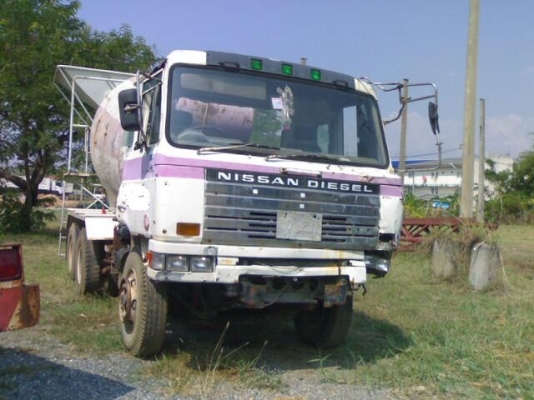 ขายโม่ปูน 7คิว โม่ตรง เครื่อง 260แรงม้า เอกสารพร้อมโอน ติดต่อคุณ อีอฟ พิจิตร 086-737-9991