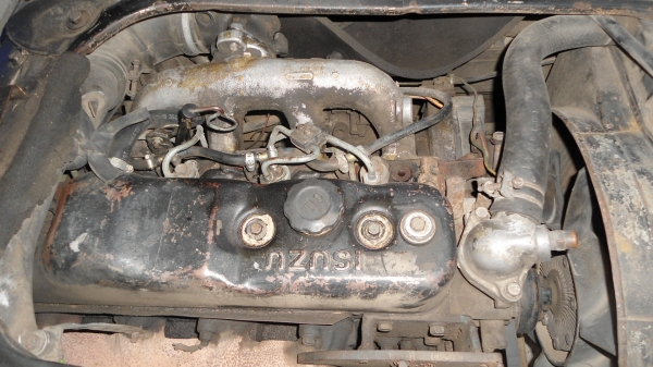 รถตู้สภาพดีราคาถูกเครี่องอีซูสุ 2500 ตัวประหยัดเครื่องดีเอกสารชุดโอนครบ