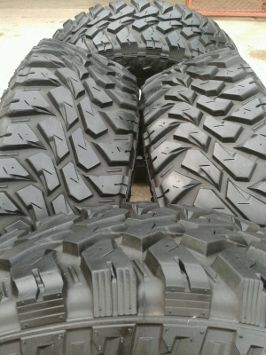 ขาย Mud MAXXIS BIGHORN 764 ขนาด265/75R16สวยๆ