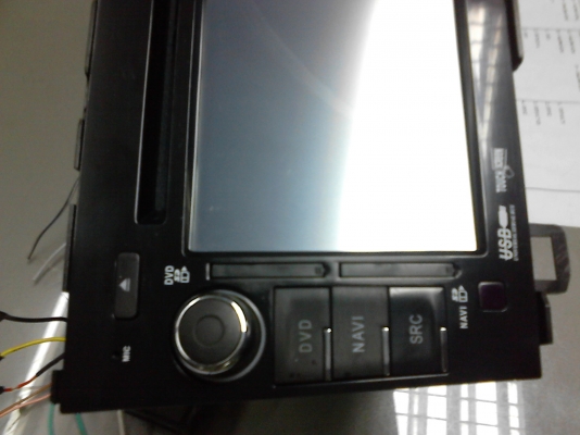 เครื่องเล่น  DVD  CD  วิทยุ  TV  MP3  USB   ติดต่อ TEL.081-427-3941