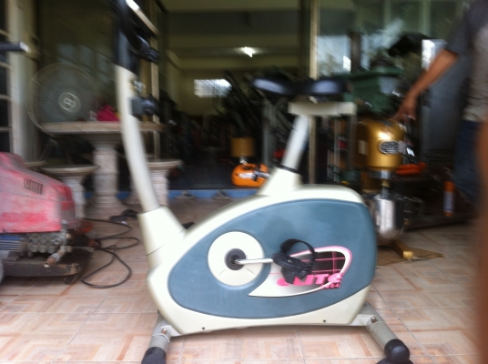 จักรยานแม่เหล็ก ELIYE