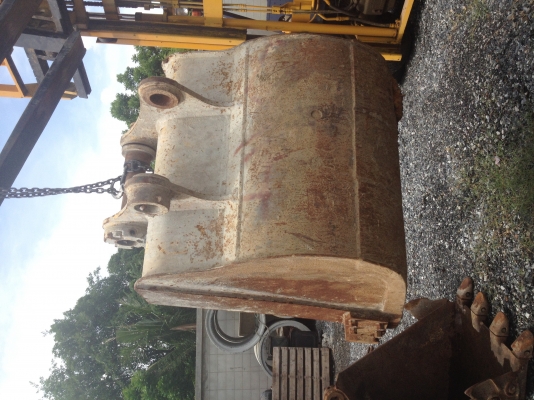 ขาย บุ้งกี้ เก่านอกสวยมากครับ ใส่ pc200-5,200-6,200-7,200-8