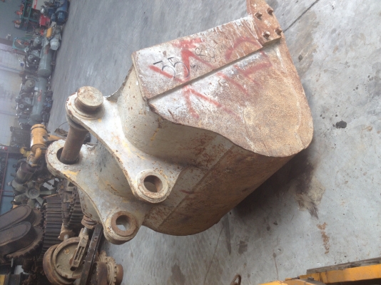 ขาย บุ้งกี้ เก่านอกสวยมากครับ ใส่ pc200-5,200-6,200-7,200-8